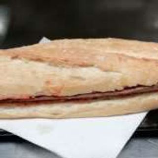 Bocata de longaniza a la brasa