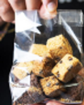 Biscotti corn flakes senza glutine latte e uova