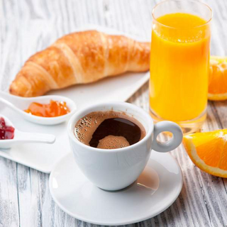 Déjeuner   petit dejeuner L Express   