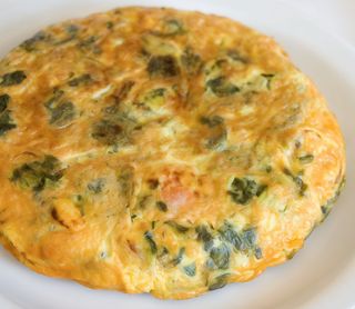 Tortilla de grelos y chorizo (pequeña)