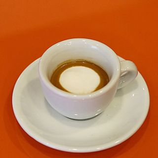 Cafea Espresso cu lapte