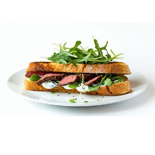 Bocadillo De Venado En Adobo