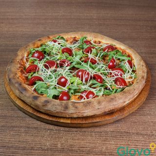 პიცა რუკოლათი საშუალო (33სმ)