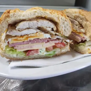 Bocadillo de pechuga especial
