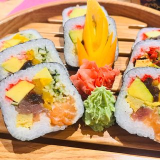 Futo Maki / Special Roll