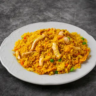 Arroz con pollo y curry