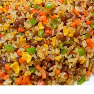 Arroz frito con ternera al curry 