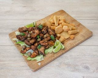 Porção Frango à Passarinho