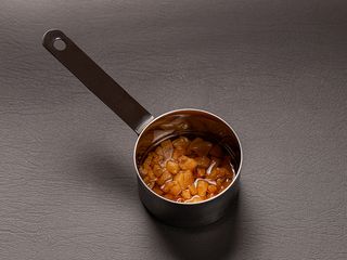 Шкварки (50г)