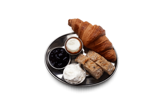 PORANEK W PARYŻU