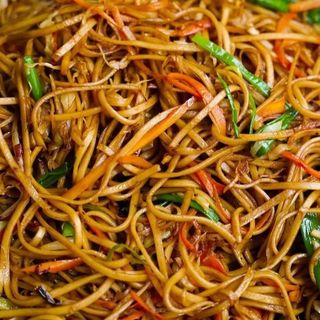 85-Noodles Especiales