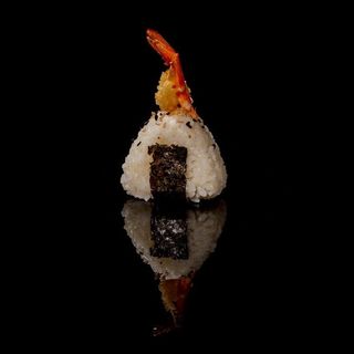 Onigiri ebi tempura