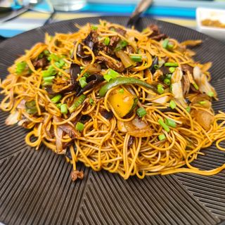 Nouilles Sautées aux Poulets 