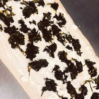 Rotolino erbette e squacquerone