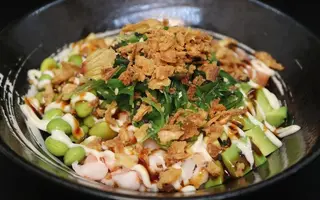 43. Poké salmone style