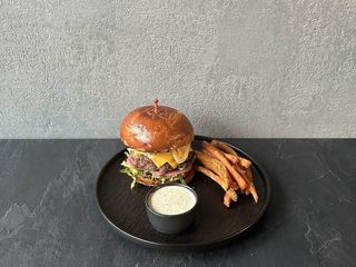 Бургер Трюфельний (300g)