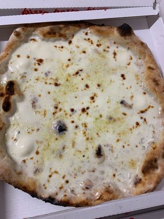 Pizza biancaneve