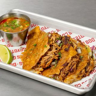 QUESATACOS DE BIRRIA DE CERDO (DC)