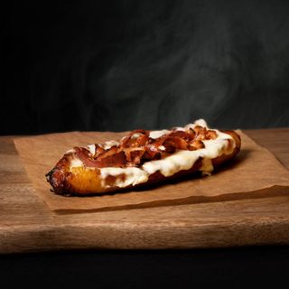 Canoa De Maduro Bacon Y Queso