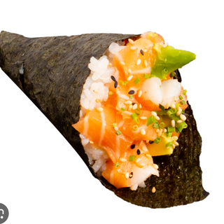 B2.Temaki De Salmón Con Aguacate Y Sésamo