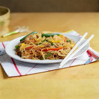 Spaghetti di riso saltati