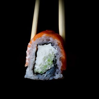 Salmón Cheese (8 Pzs.)