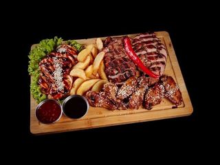 М’ясна дошка (1400g)