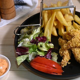 Meniu crispy picant mic (bautura inclusa)