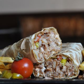 შაურმა ქათმის ხორცით სტანდარტი