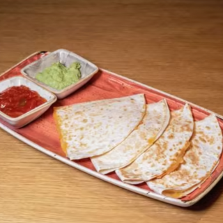 Quesadillas 4 quesos