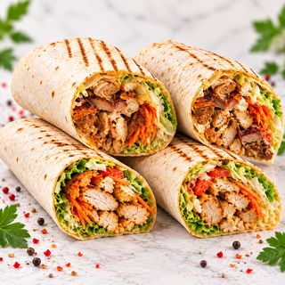 2 kebab  de pui + 2 kebab de pui  Arab mic