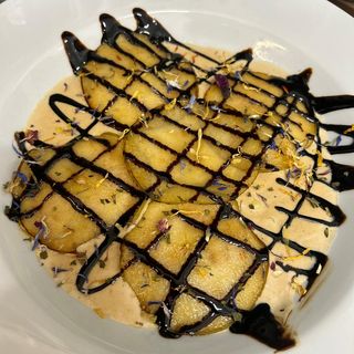 Pasta Rellena De Sorrisi Fichi E Formagio Di Capra