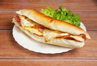 Vratolomija mali sendvič