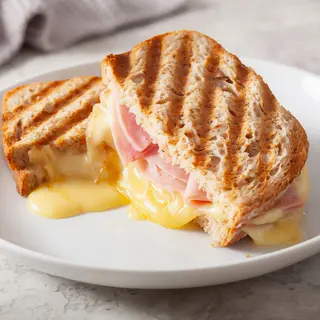 DESAYUNO B- Sándwich Mixto