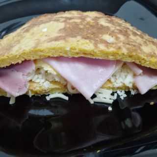 Cachapa de queso y jamón (La de Siempre)