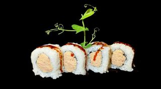 210. Uramaki maguro cotto