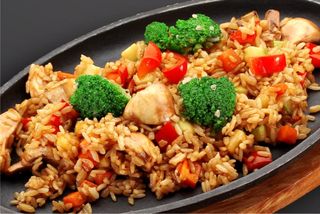 Orez Thai cu legume si ciuperci