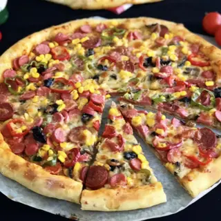 Karişik pizza