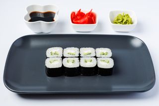 Ролл сливочный с огурцом (190г)