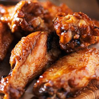 Alette di pollo speziate fritte - 5 pezzi CIRCA 200 GR