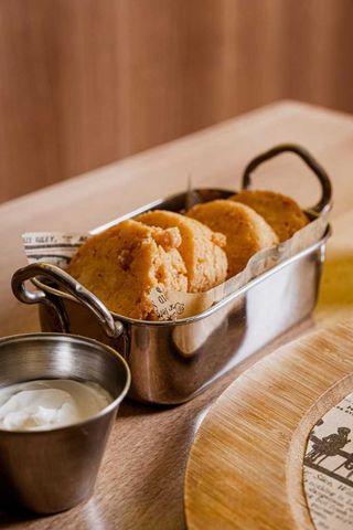 Arepitas de Chicharron