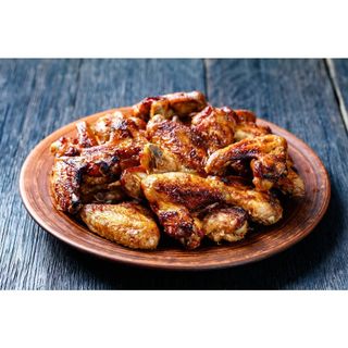 Chicken Wings with Onions