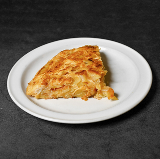 Tortilla de patata con cebolla