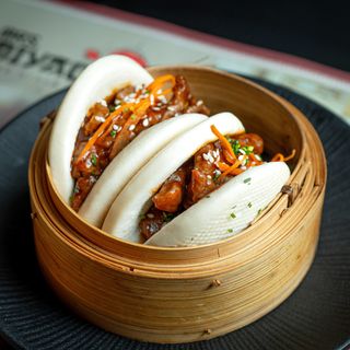 Gua Bao Relleno De Pato Y Salsa Hoisin (2 Uds.)