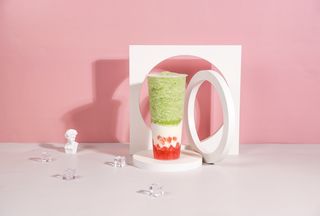 Matcha fresa con queso crema (500 Ml.)