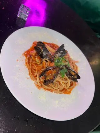 Spaghete cu fructe de mare
