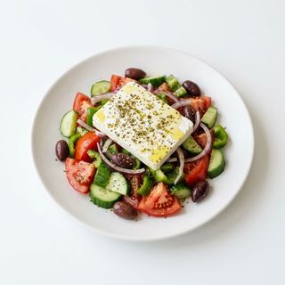 6.Гръцка салата 350г