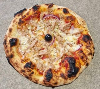 Pizza Tuna