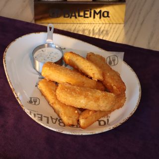 Сырные палочки