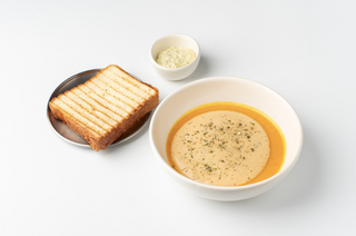 Тыквенный суп с мусом из биска